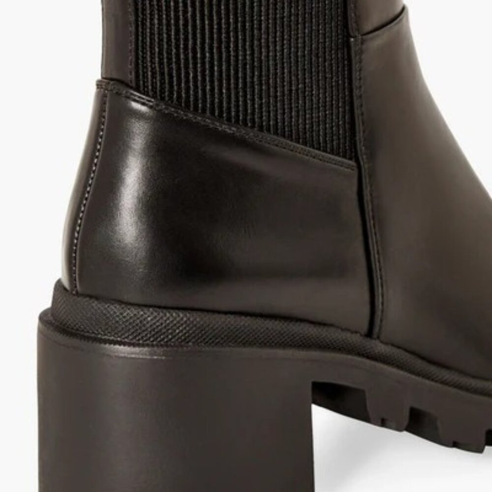 Ayden Chunky Block Heeled Boot - Picture 11 of 11